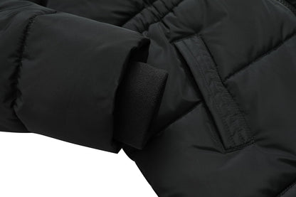 windproof ribbed cuffs of MOERDENG girls long puffer jacket to lock in body heat
