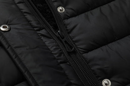 windproof cuffs and hem of MOERDENG kids long puffer parka to lock in warmth